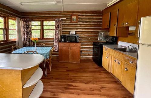 Rosedale House | Balsam Lake - 2-Bedroom House in Kawartha #15