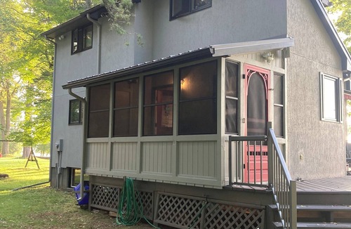 Victoria Road House | Balsam Lake House: Where Adventure & Comfort Meet