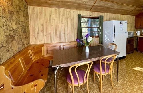 Rosedale Cottage | Balsam Lake Villa Cottages: 3-Bedroom Cottage #3