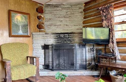 Rosedale Cottage | Balsam Lake Villa Cottages: 2-Bedroom Cottage #11