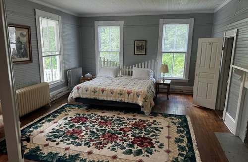 Sylva Hotel | Balsam Mountain Inn