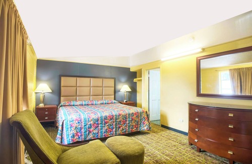 Mobile Hotel | Bama Motel Mobile I-65 & US-90