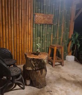 Kecamatan Sikur House | Bamboo Craft Homestay