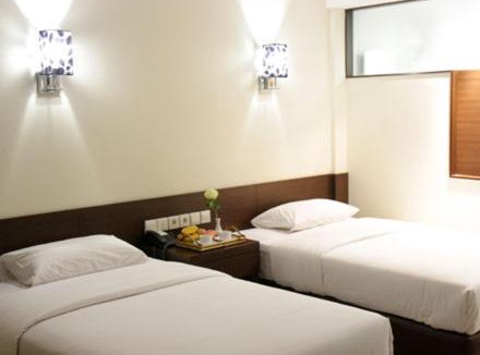 Palmerah Hotel | BAMBOO INN HOTEL & CAFE