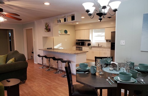 Bedford House | Bamboo Terrace: Swimming Pool, Billiards, Darts