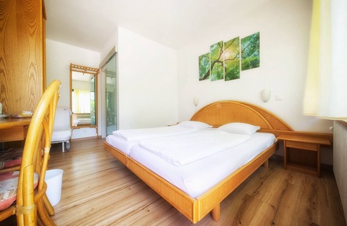 Riazzino Hotel | Bamboohouse Motel Riazzino