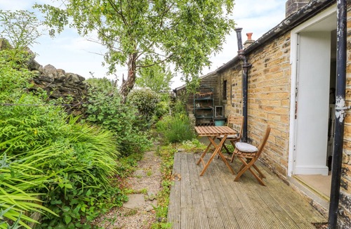 Holmbridge Apartment | Bamforth Cottage