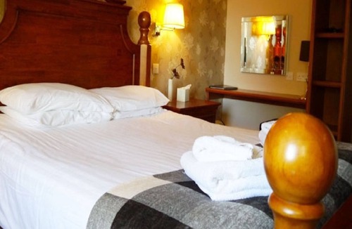 Fraserburgh Hotel | Ban Car Hotel