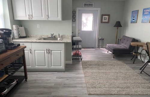 Lake Worth Corridor House | Banana Beach Boutique Hotel