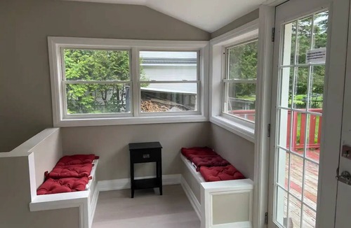 L'Amable Cottage | Bancroft Beauty by Lake Tait-Outdoor Recreation/Pool.
