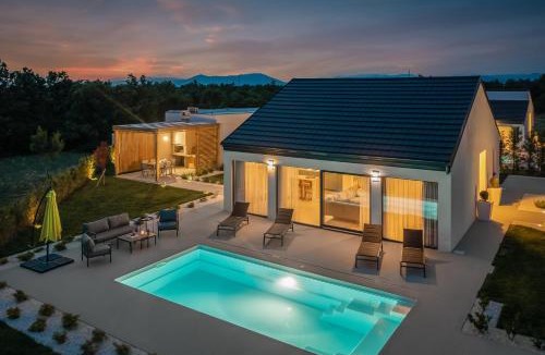 Oklaj Villa | Bandelli villas