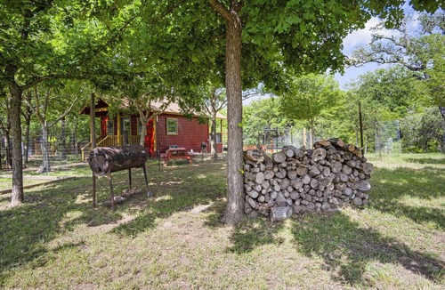 Bandera Cabin | Bandera Stronghold Red Cloud