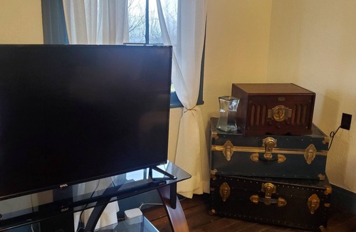 Donegal House | Baneberry Meadows Farmhouse