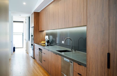 Hepburn Springs House | Banjo Treehouse - Architectural Elegance