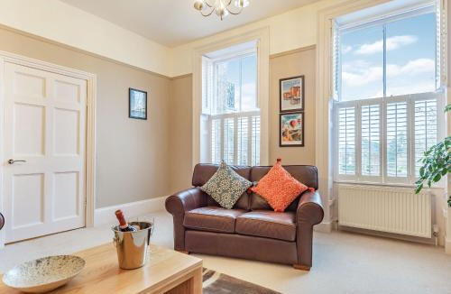 Newnham House | Bank House Apartment