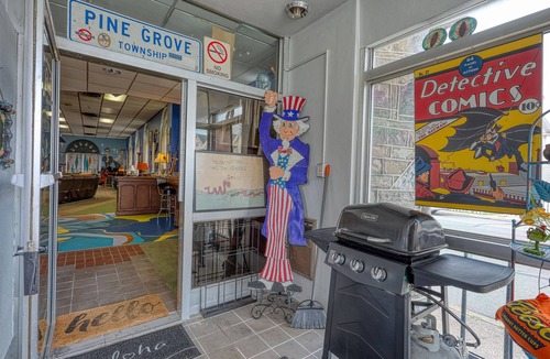 Penbrook House | Bank on it ! Spacious, comfortable, fun