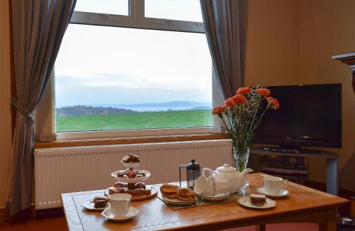 Burntisland House | Bankhead Farm Cottage