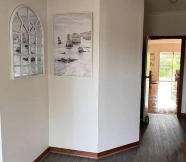 Port Campbell House | Banksia