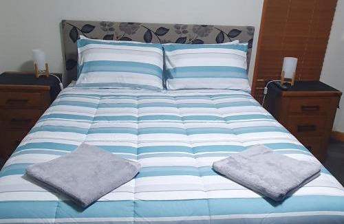 Kingfisher Bay Villa | Banksia Hideaway Kgari