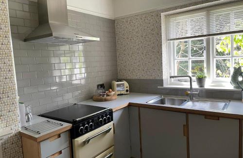 Kidlington House | Banksiae