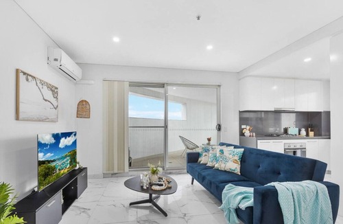 Bankstown Apartment | Bankstown Comfort Haven - 2BR, 2Baths, Parking