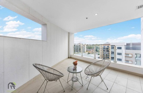 Bankstown Apartment | Bankstown Comfort Haven - 2BR, 2Baths, Parking