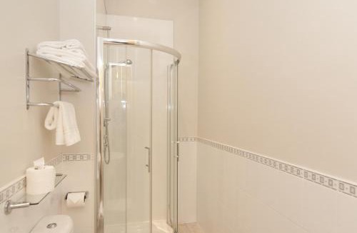 Livingston Hotel | Bankton Rooms & Lodges