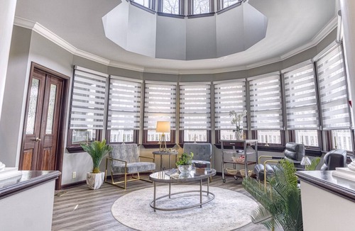 Valparaiso Apartment | Bannockburn Suite at Aberdeen