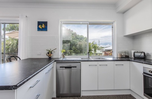 Banora Point Apartment | Banora Point Tranquility!