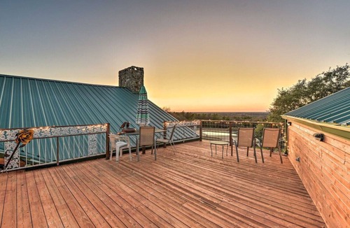 Forestburg House | Banquet Hall & Pool: Expansive Forestburg Ranch!