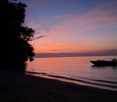 Batudaka Island Cabin | Banua Guesthouse