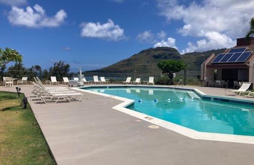 Nawiliwili Apartment | Banyan Harbor I-101