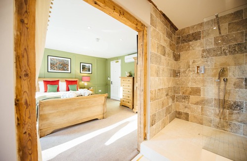 Royston Hotel | Banyers House