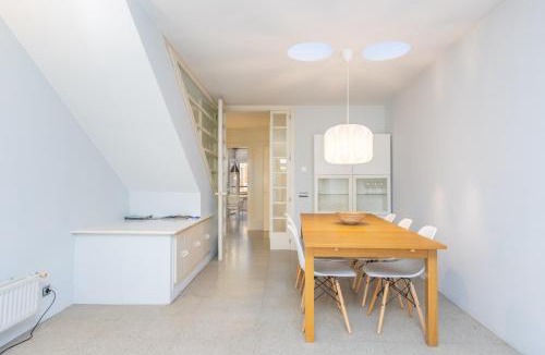 Banyoles House | Banyoles House