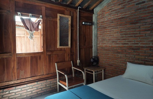 Bangunjiwo Hostel | Banyu Kasongan Homestay