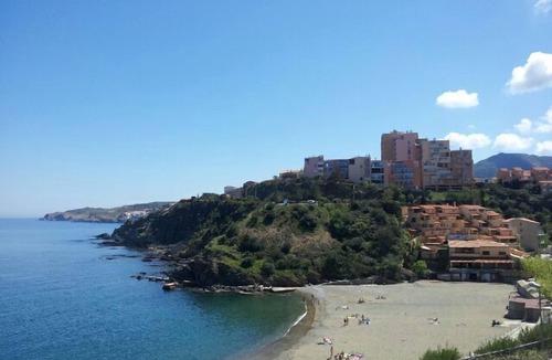 Banyuls-sur-Mer Apartment | Banyuls sur Mer Feet in the water