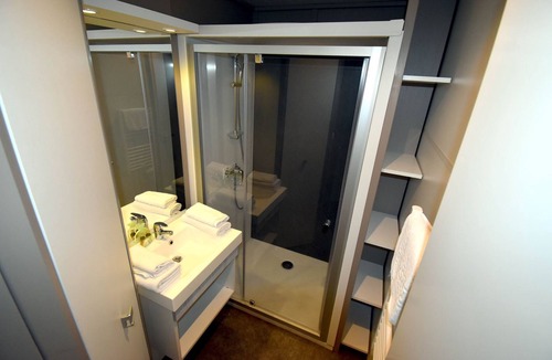 Etables-sur-Mer Ski Chalet | Baobab Chalet