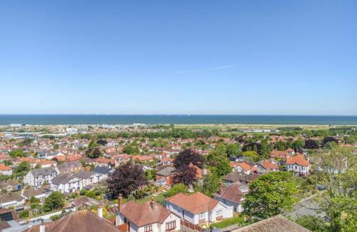 Prestatyn House | Baobab Lodge