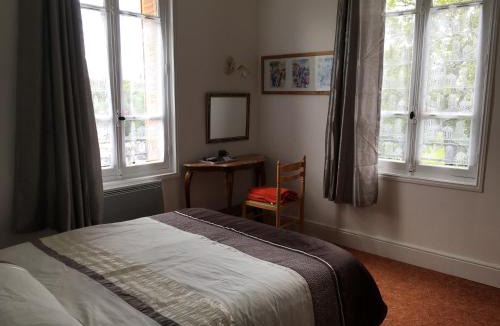 Bessines-sur-Gartempe Bed & Breakfast | Bar Le Lac