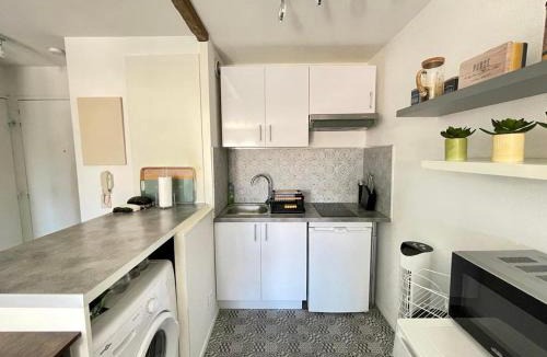 Patte d'Oie Apartment | Bara ,Balcony ,Parking ,Patte d'oie neighborhood