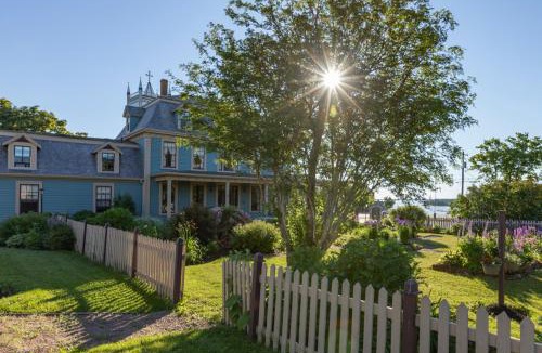 Anglo Rustico Bed & Breakfast | Barachois Inn
