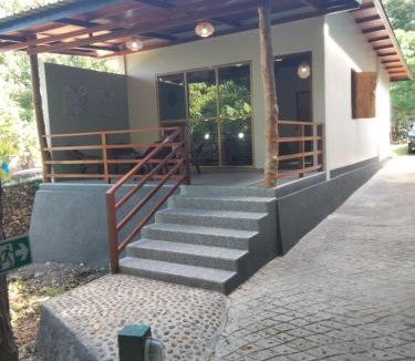 Bira Bed & Breakfast | BaraCoco Bungalows