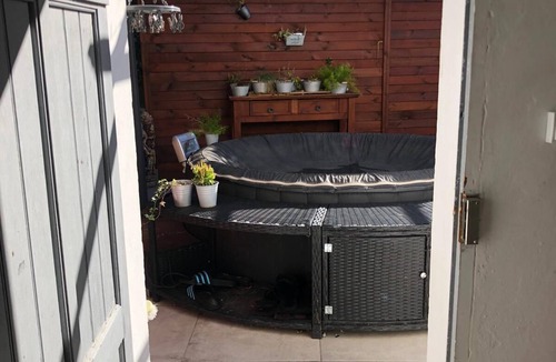 Salon-de-Provence Villa | Baraka beautiful hyper-center villa in a quiet area