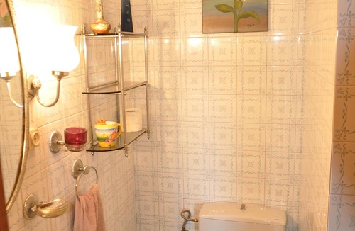 Barakaldo Condo | Barakaldo, BEC, Bilbao. Bright and comfortable apartment. Hospital Cruces, Bilbao