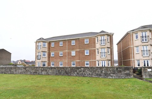 Troon Apartment | Barassie Bay View apartment