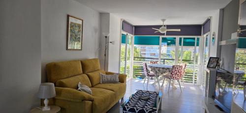 Coveta Fuma Apartment | barbara 20 playa muchavista alicante