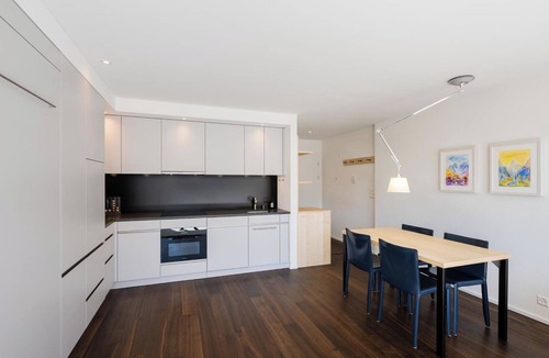 Meierhof Apartment | Barbata 8 1 1/2-Zimmerwohnung by Interhome