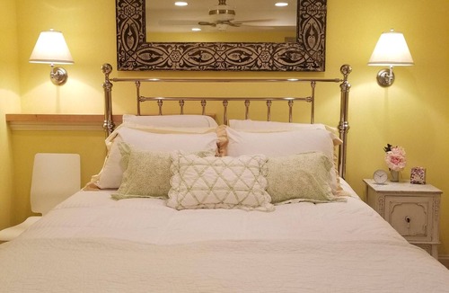 Lakeville Apartment | Barbell Brook