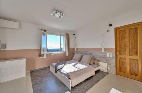 Joyeuse House | Barbouillet - Maison avec piscines partagées