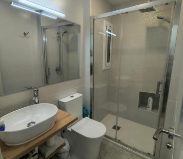 El Prat de Llobregat House | BARCELONA AIRPORT Mi COLIBRÍ
